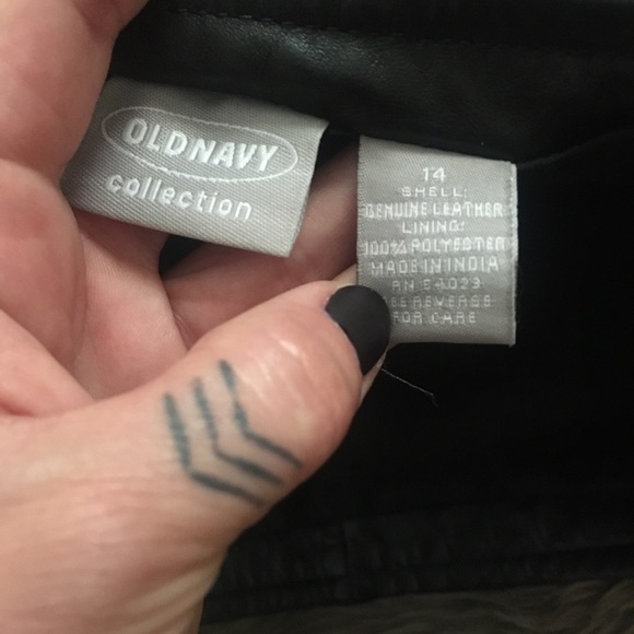 Genuine Leather A-Line Skirt - Picture 5 of 8